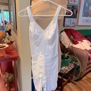 BODYSHAPER VINTAGE 80’S BY SMOOTHIE SIZE 34C